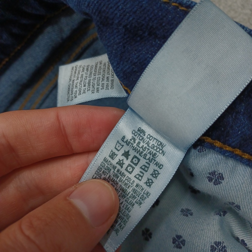 Lucky Brand Jeans Mens 34x32 Blue Denim 410 Athletic Straight Distressed Pocket - Picture 5 of 9